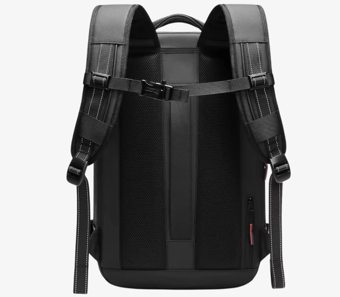 Pack More, Carry Less – The Smart Compression Backpack